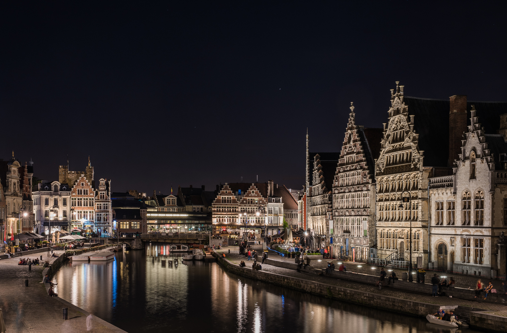 Belgien Gent - Graslei bei Nacht