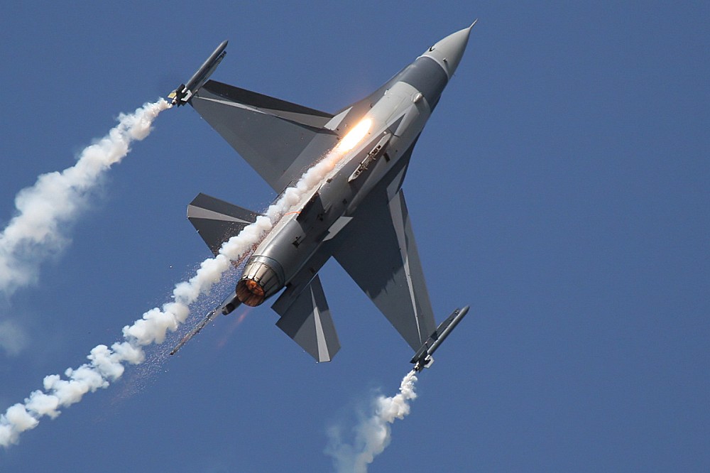 Belgische F-16 ...