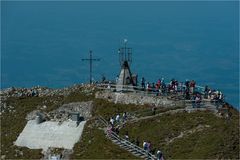 [ Beliebter Aussichtspunkt auf dem Pilatus ]