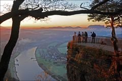 Beliebter Fotografentreff: Aussichtspunkt oberhalb der Basteibrücke