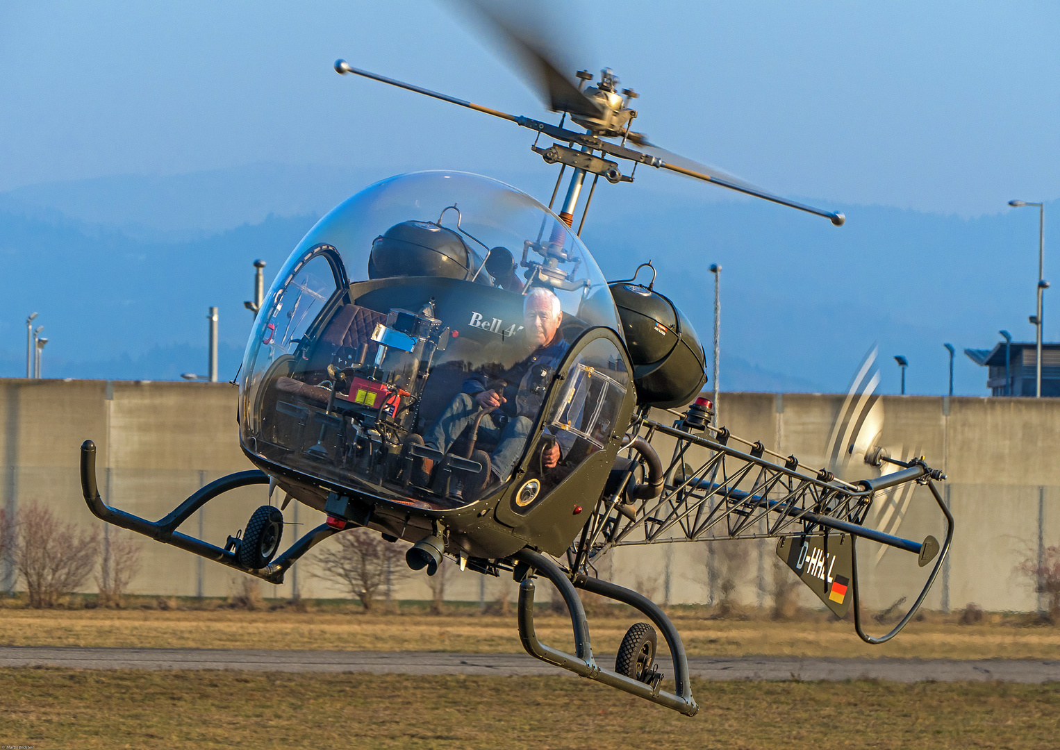 Bell - 47 