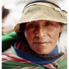 bella mujer indigena peruana