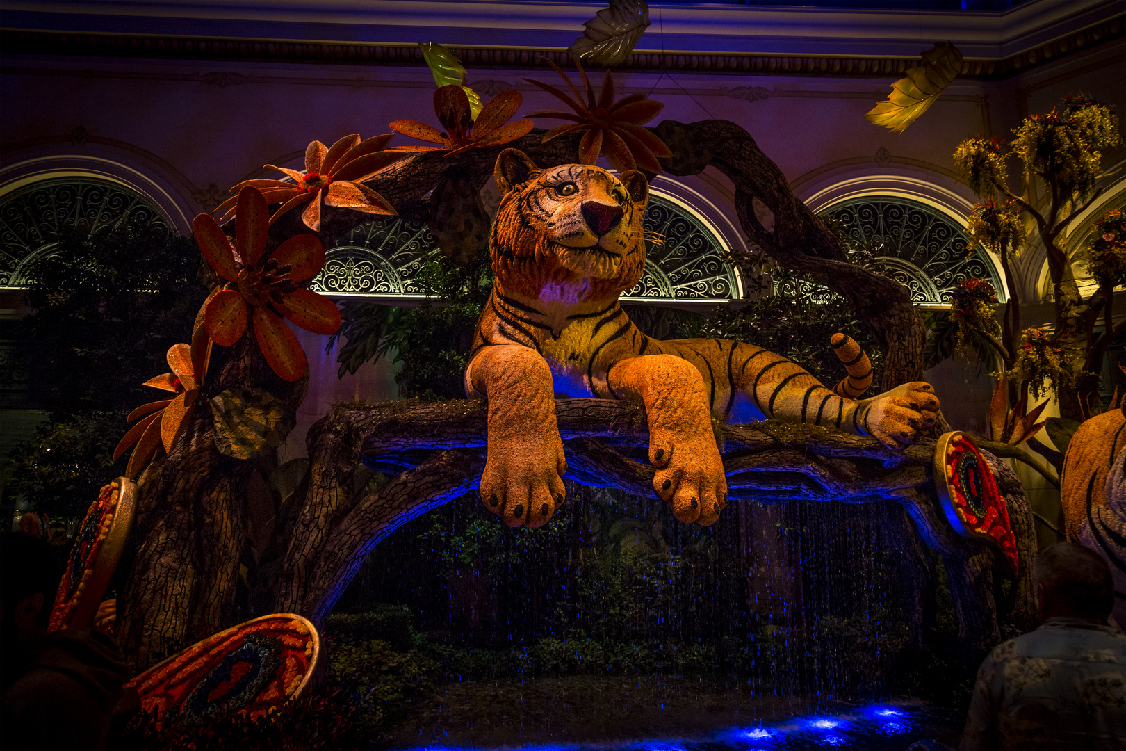 Bellagio exhibit tiger1