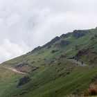 Belle est la route de montagne