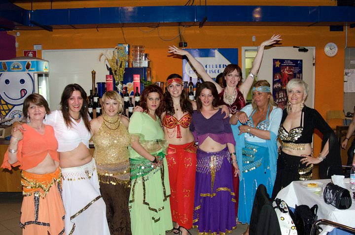 belly dancers