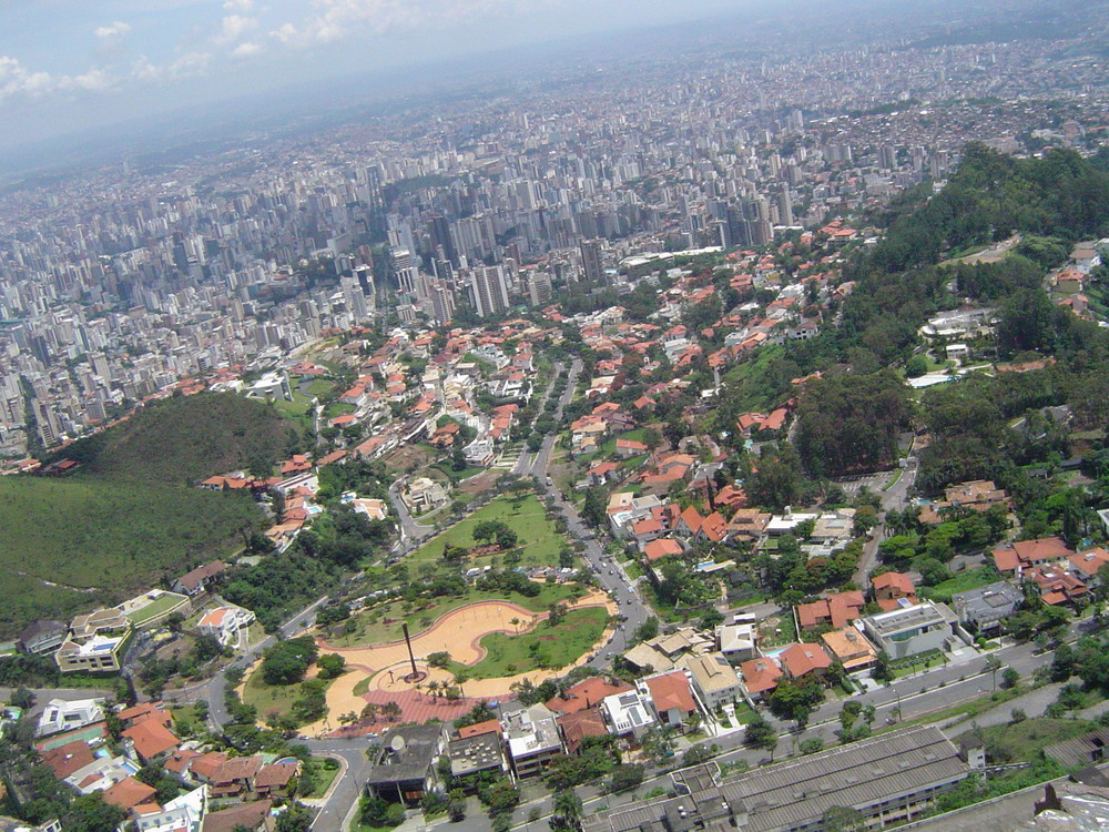 Belo Horizonte-Minas Gerais visto do alto da Serra do Curral