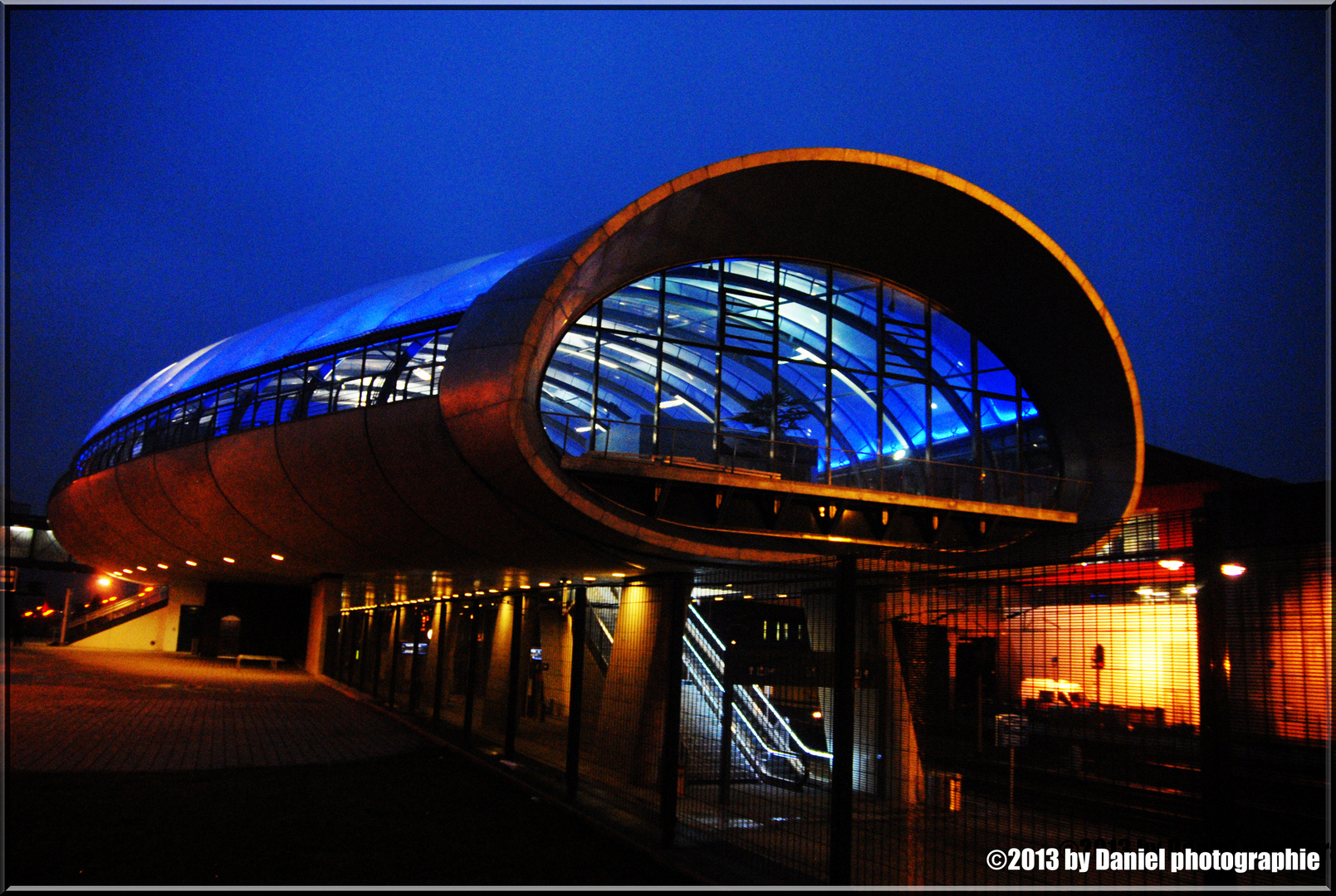 Belval Uni by Night