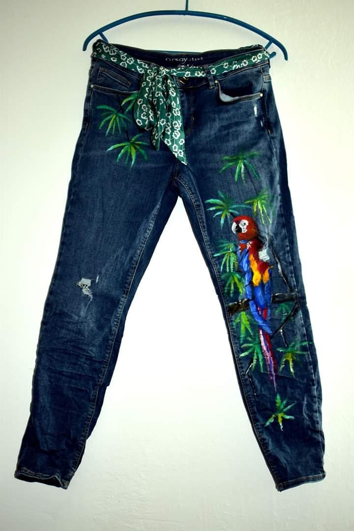 Bemalte Jeans