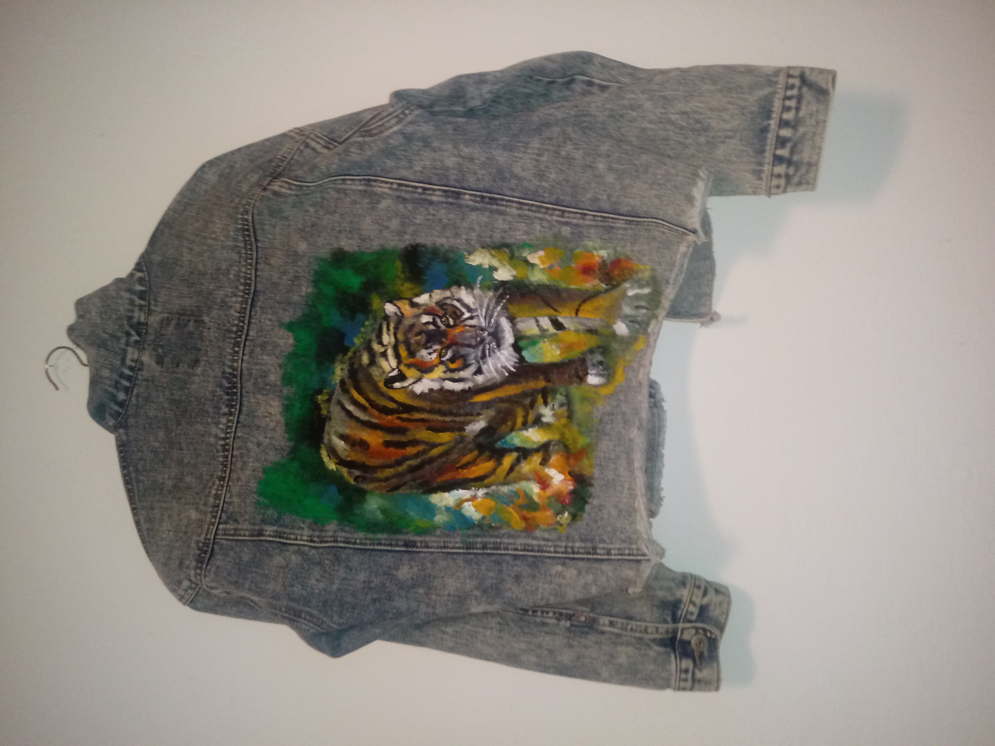 Bemalte Jeansjacke