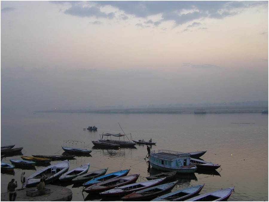 Benares Ghat