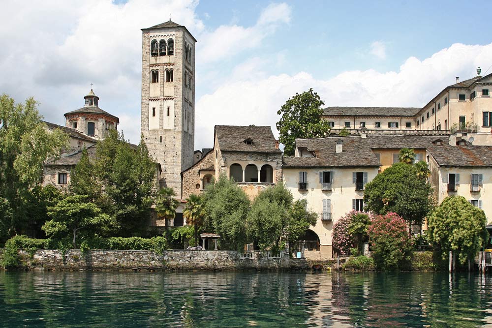 BENEDIKTINERINEN ABTEI ISOLA ST GIULIA-LAGO DI ORTA -PIEMONT