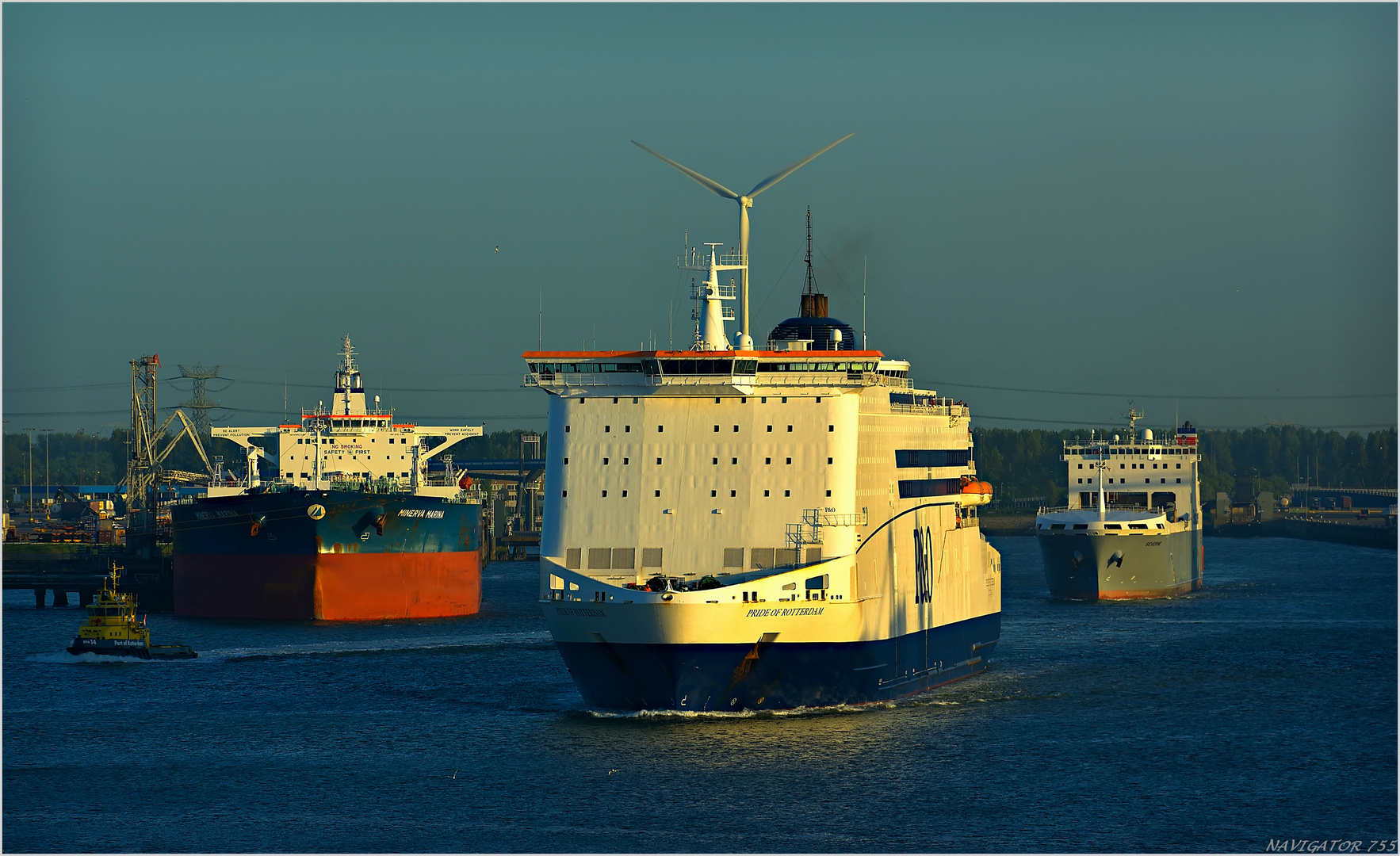 Beneluxhafen / Rotterdam