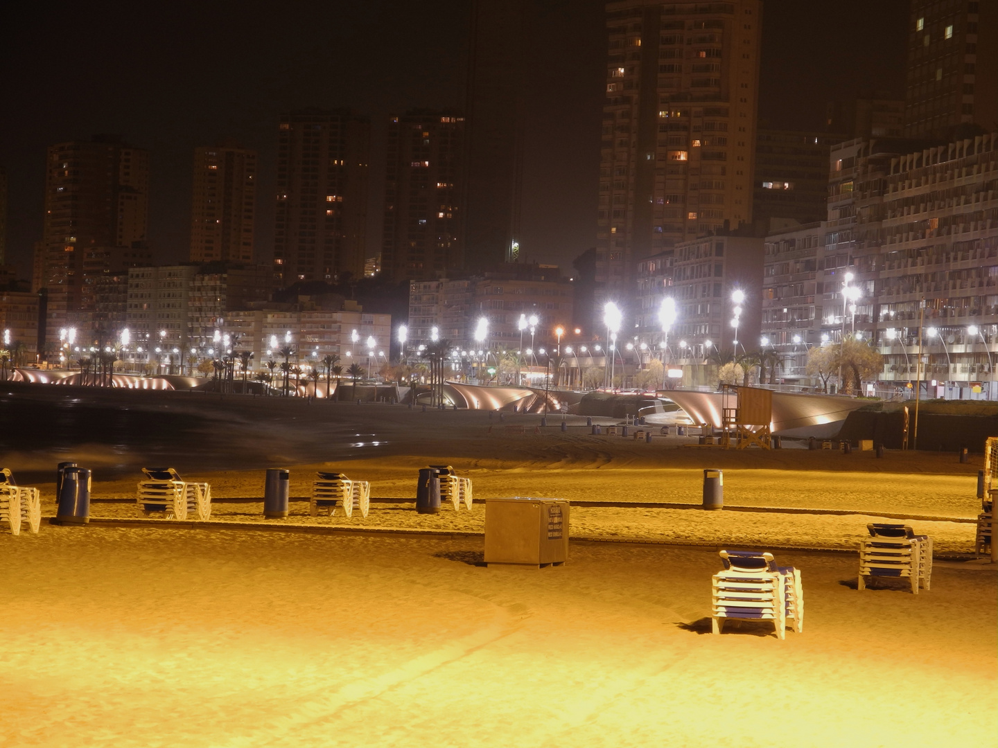 Benidorm in evening gown 09.03.2012