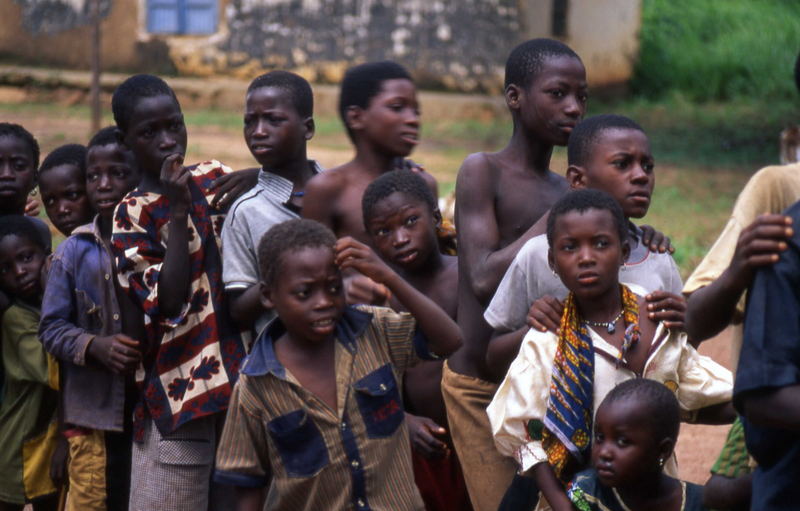 Benin - Children looking to the future ..