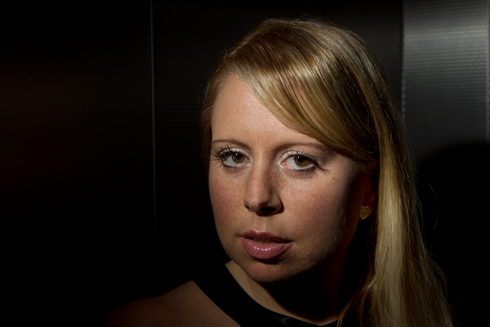 Benita Foto & Bild portrait, portrait frauen, indoor Bilder auf