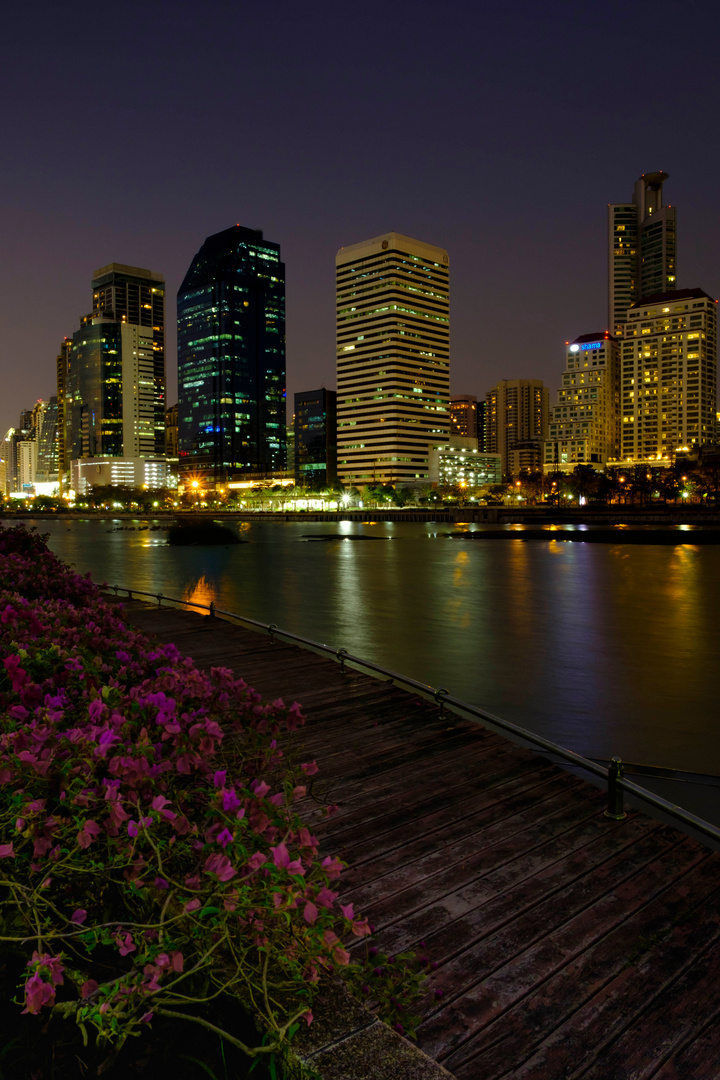 Benjakiti Park, Bangkok