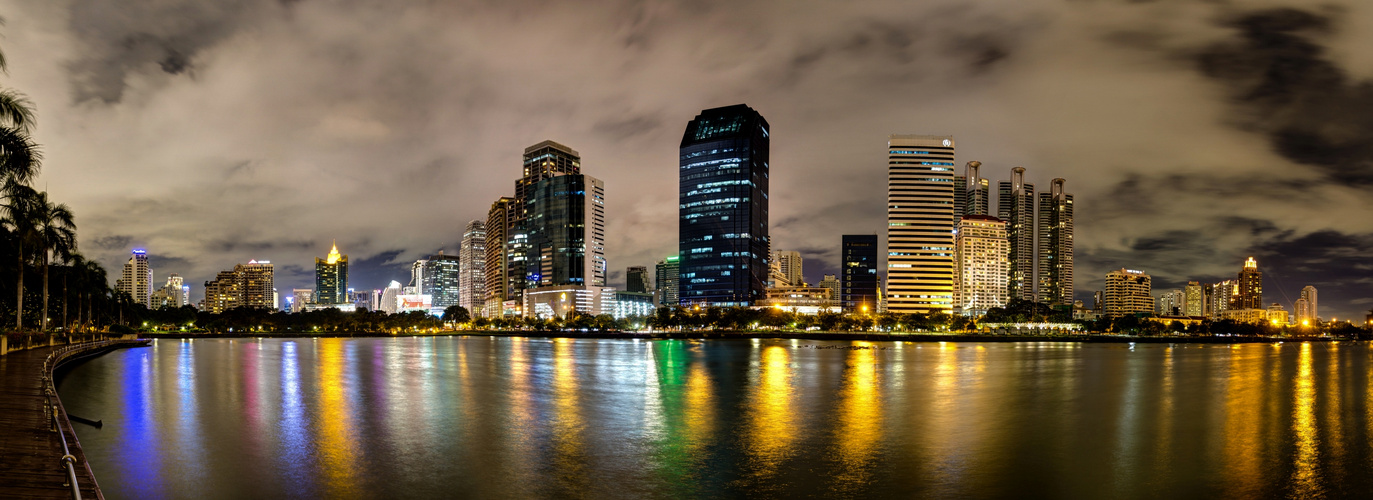 Benjatiki Park - Bangkok