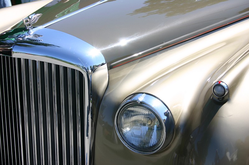 Bentley-Detail