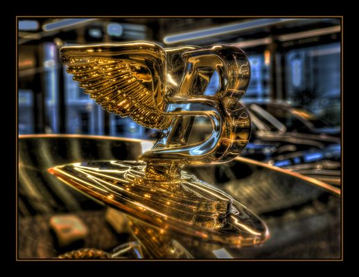 Bentley Kühlerfigur