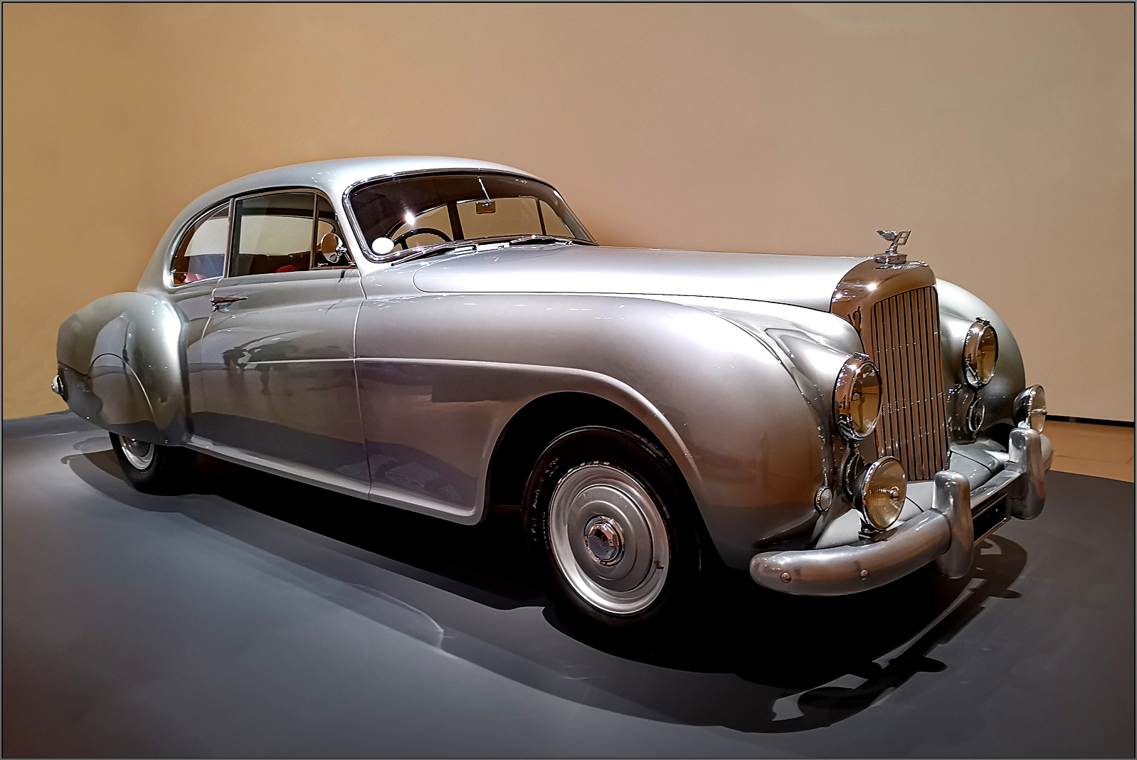 Bentley R-Type Continental 1953