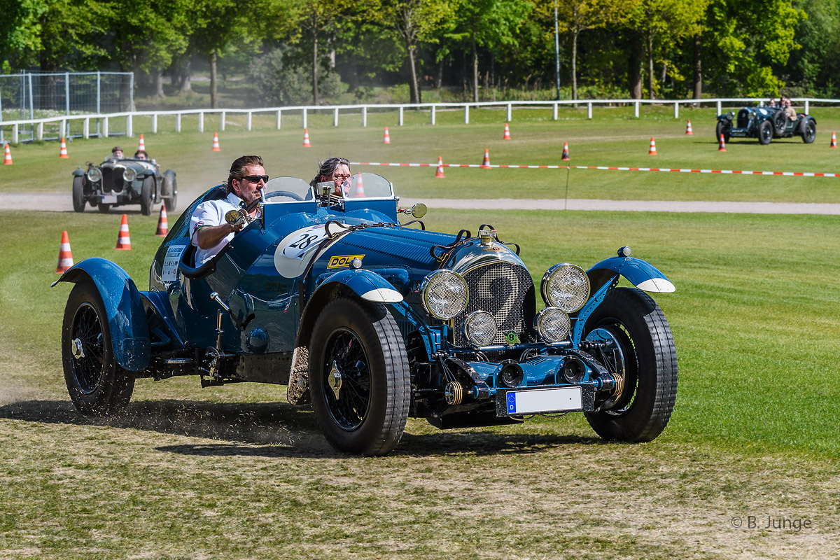 Bentley Speed 8