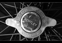 ... Bentley____London ...