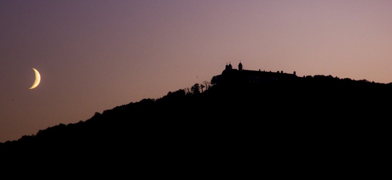 Berg im Mondlicht