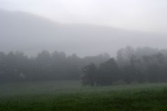 Berg im Nebel