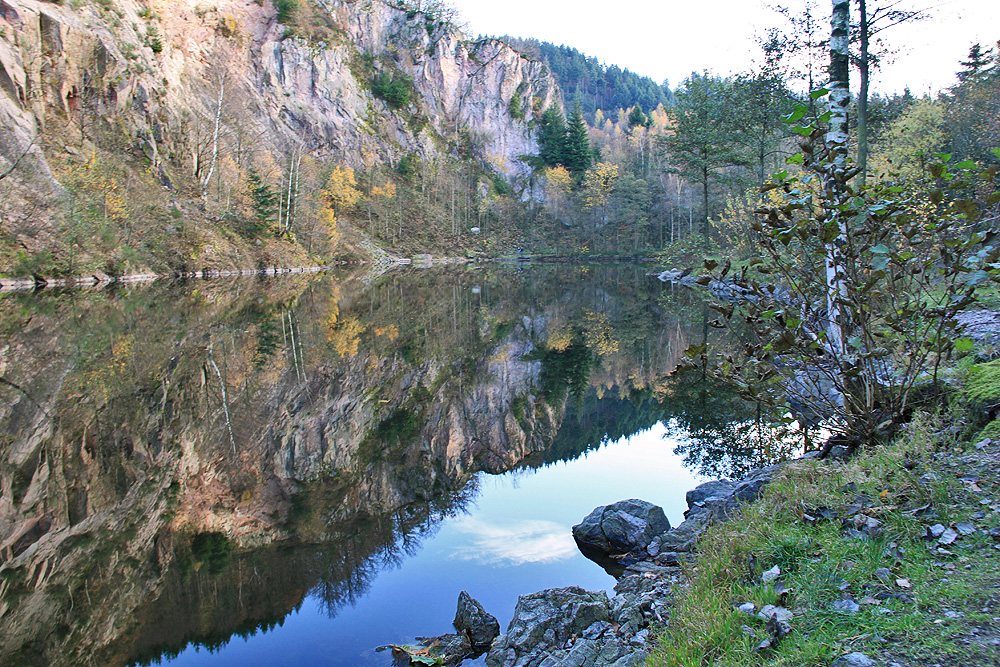 Berg im See