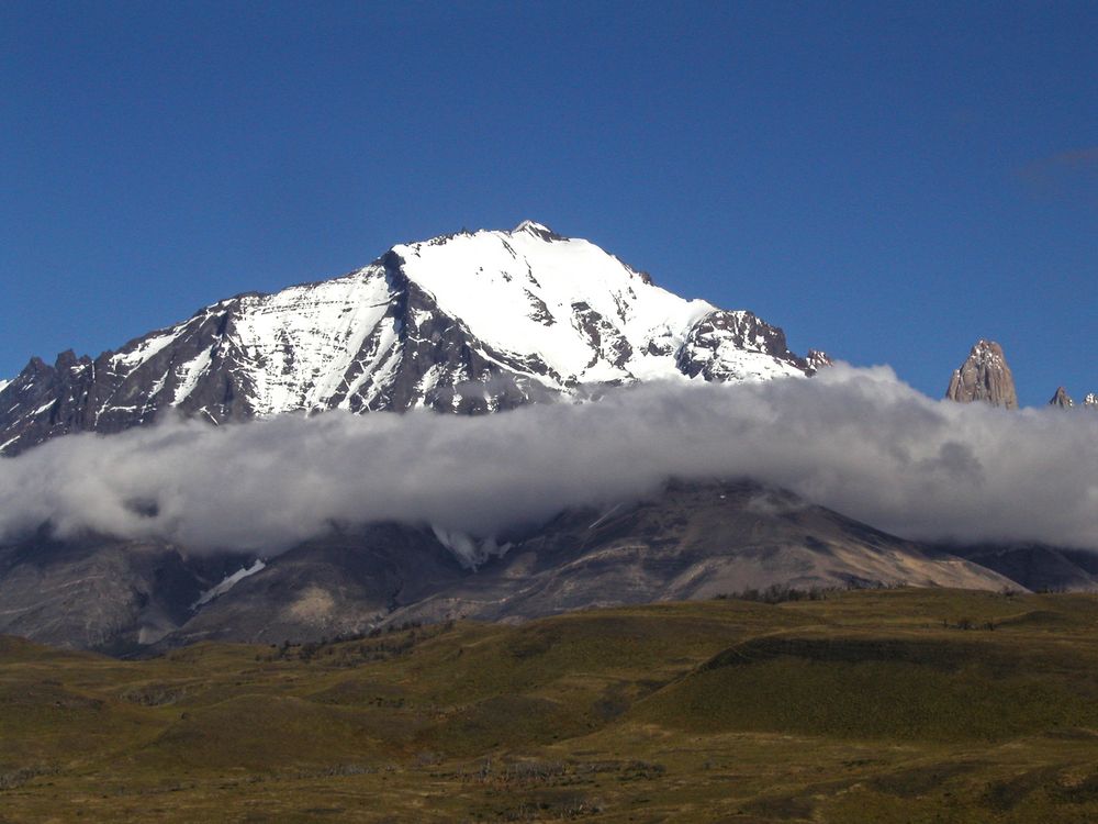 Berg in Wolken