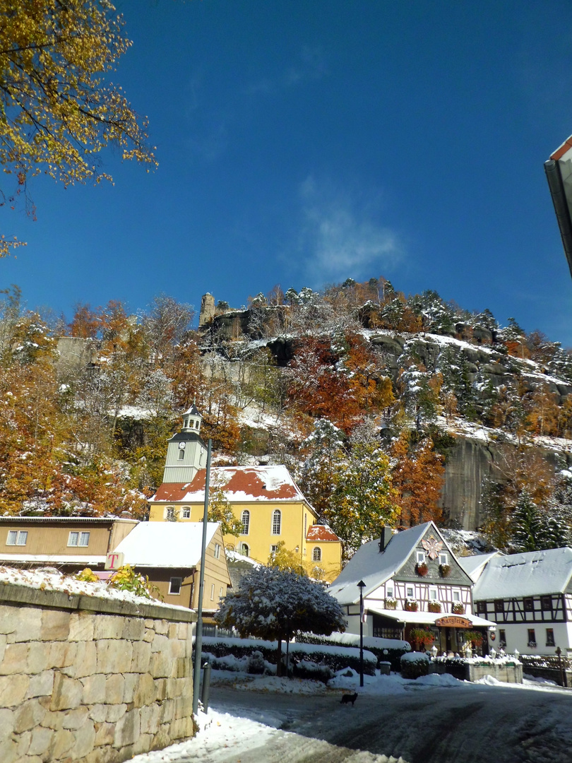 Berg Oybin mit Kloster