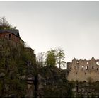 Berg Oybin mit Klosterruine und Berggasthof