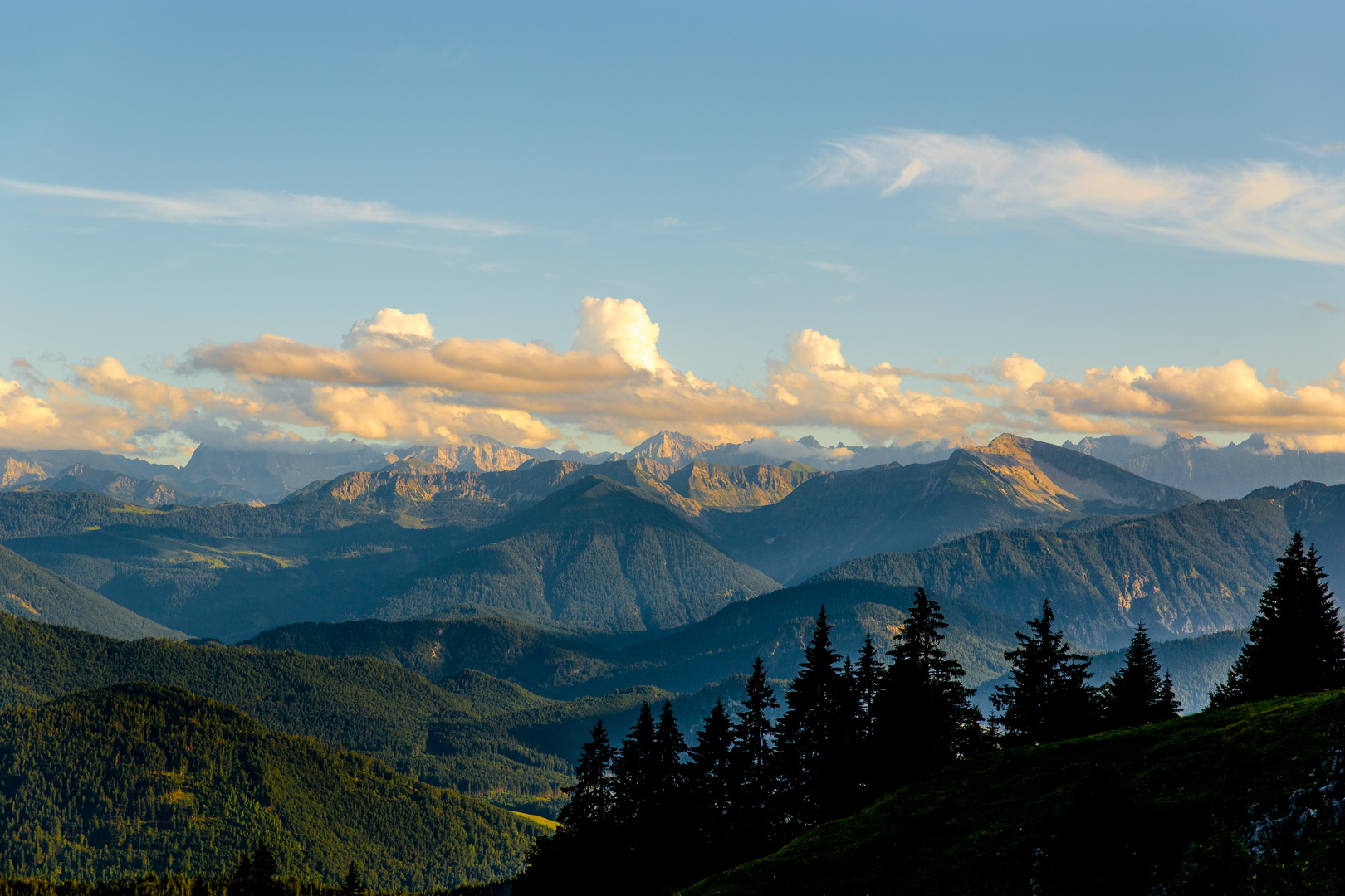 Berg Panorama vom Brauneck / Isarwinkel