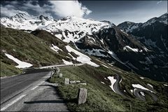 Berg und Talfahrt .