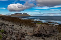 Berg, Wolke, Meer