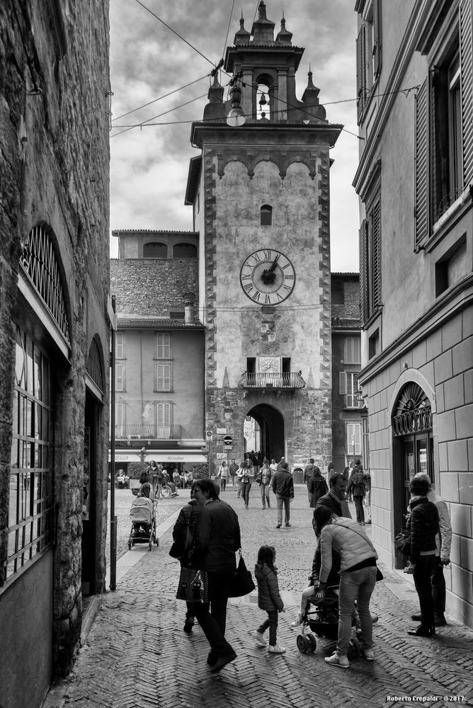 Bergamo, Città Alta, Torre dell'orologio