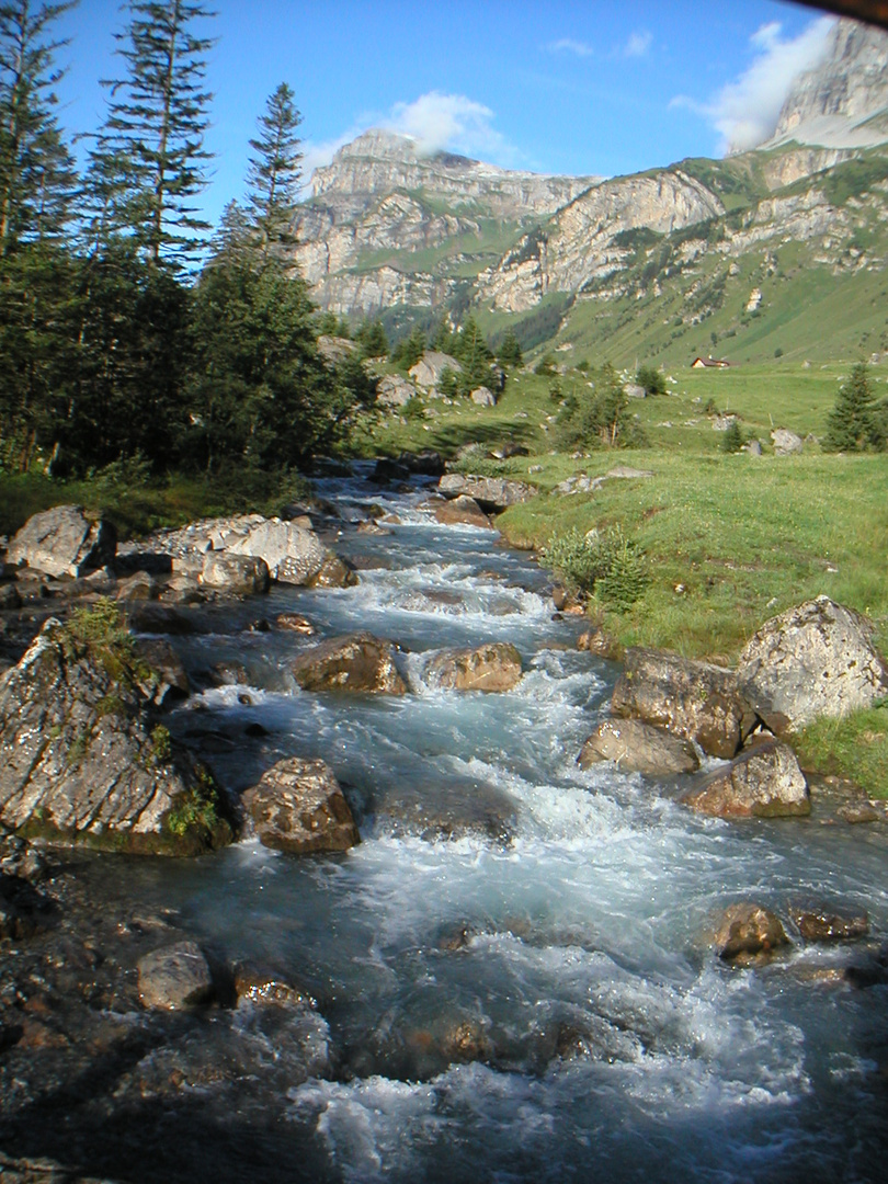 Bergbach am Urnerboden