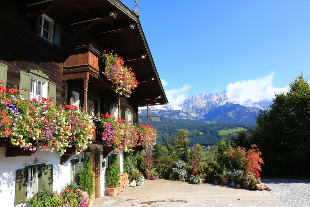 Bergdoktorhaus mit Ausblick