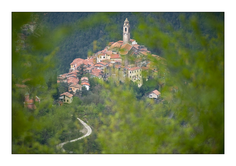 Bergdorf Foto & Bild | europe, italy, vatican city, s marino, italy ...