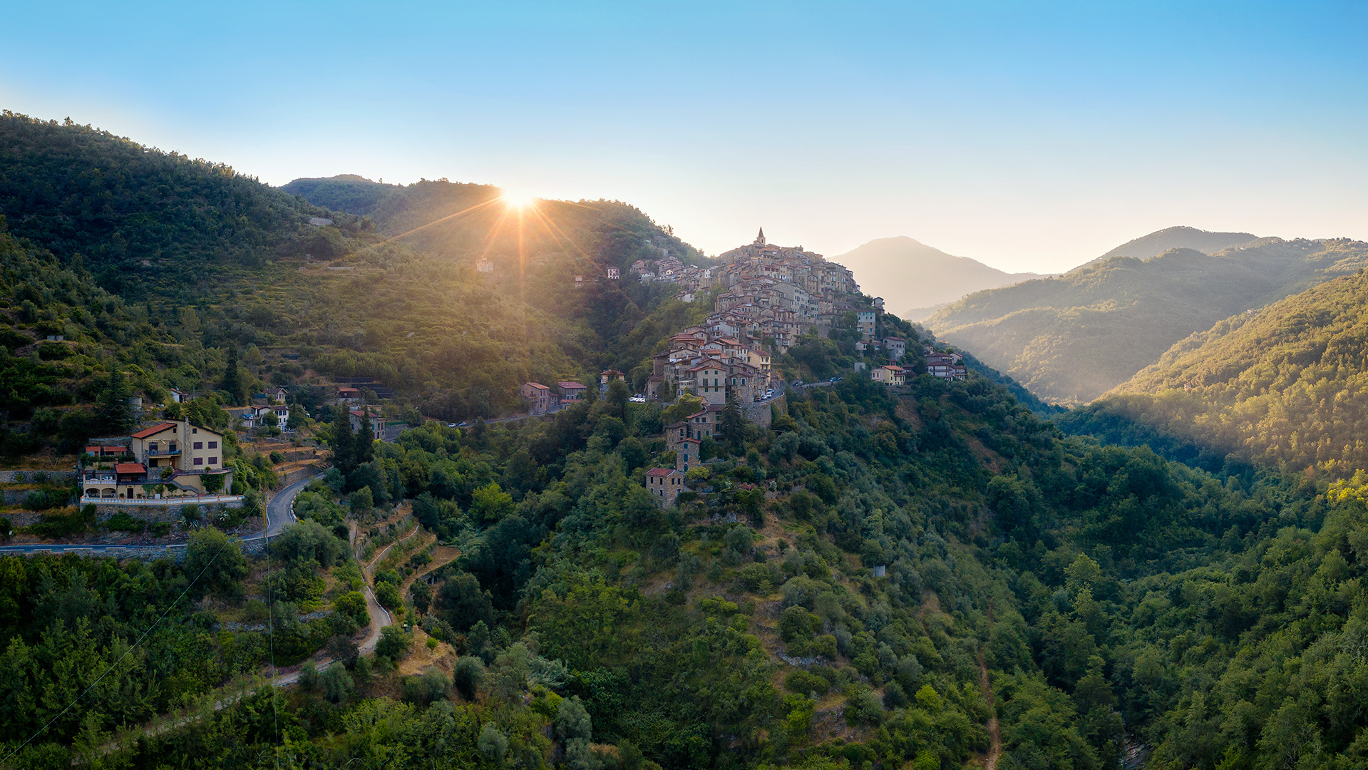 Bergdorf Apricale