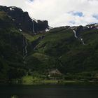 Berge bei Arnafjord in Norwegen