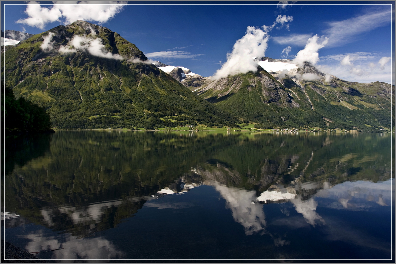 Berge bei Hjelle