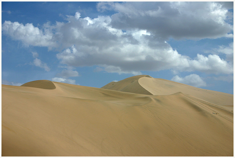 Berge des singenden Sandes