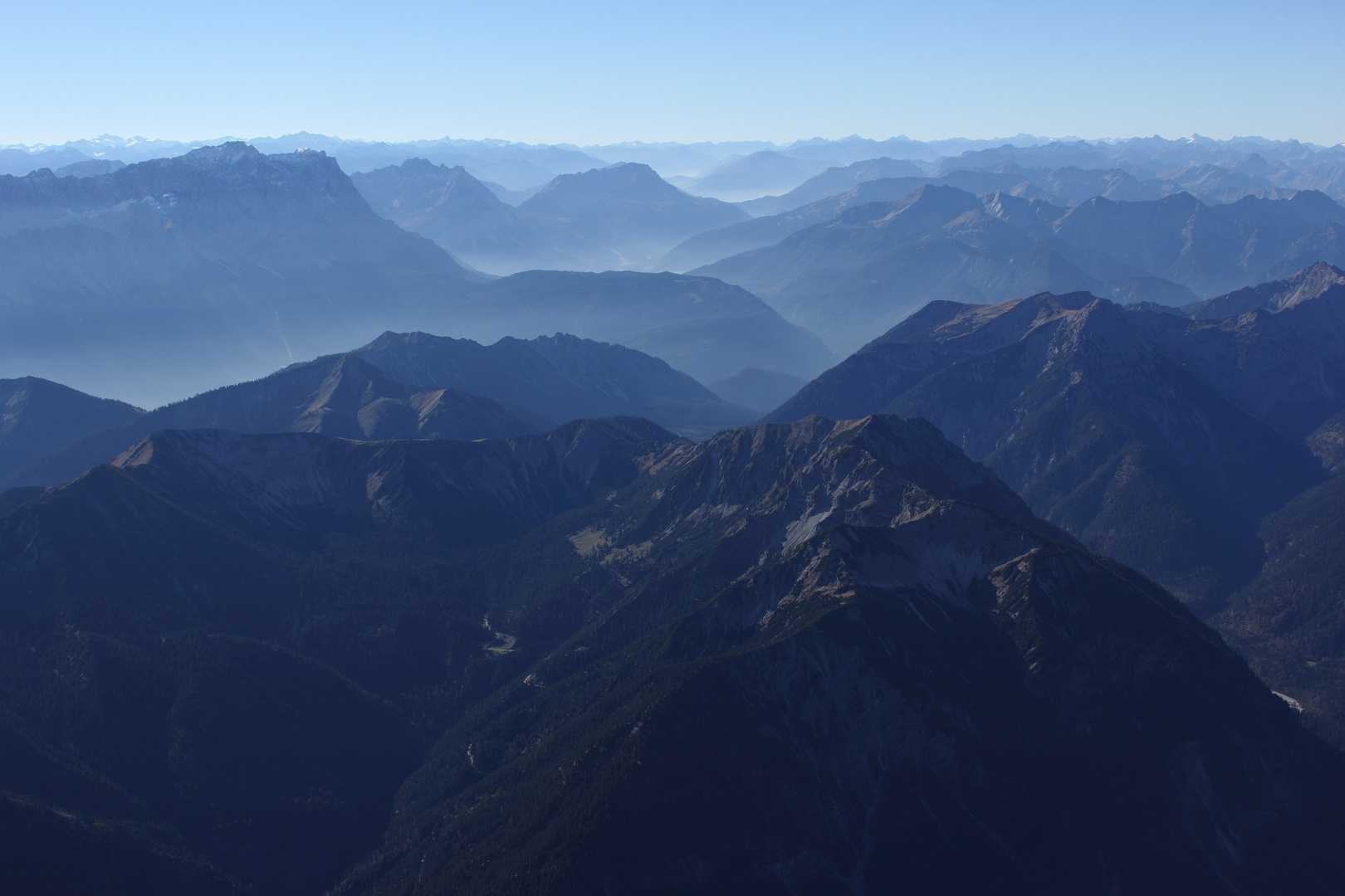 BERGE  ... Flug mit Paul Hörbst -- von EDMK zum Achensee