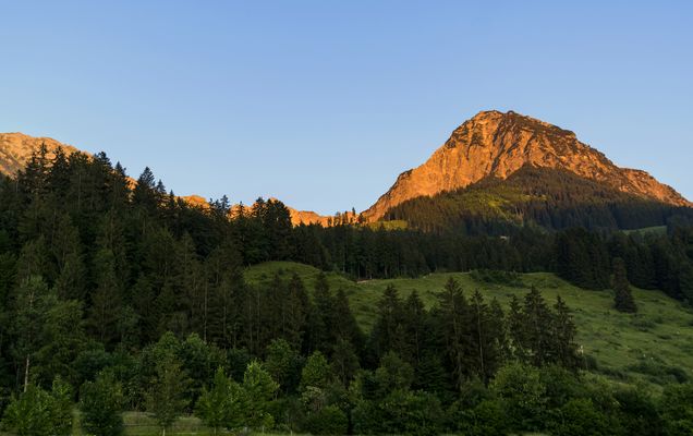 Berge im Abendlicht