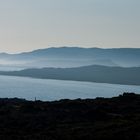 Berge im blauen Abendlicht