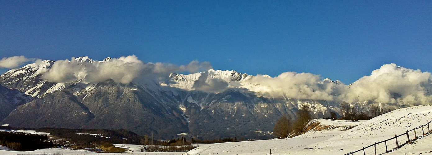 Berge im Winter.