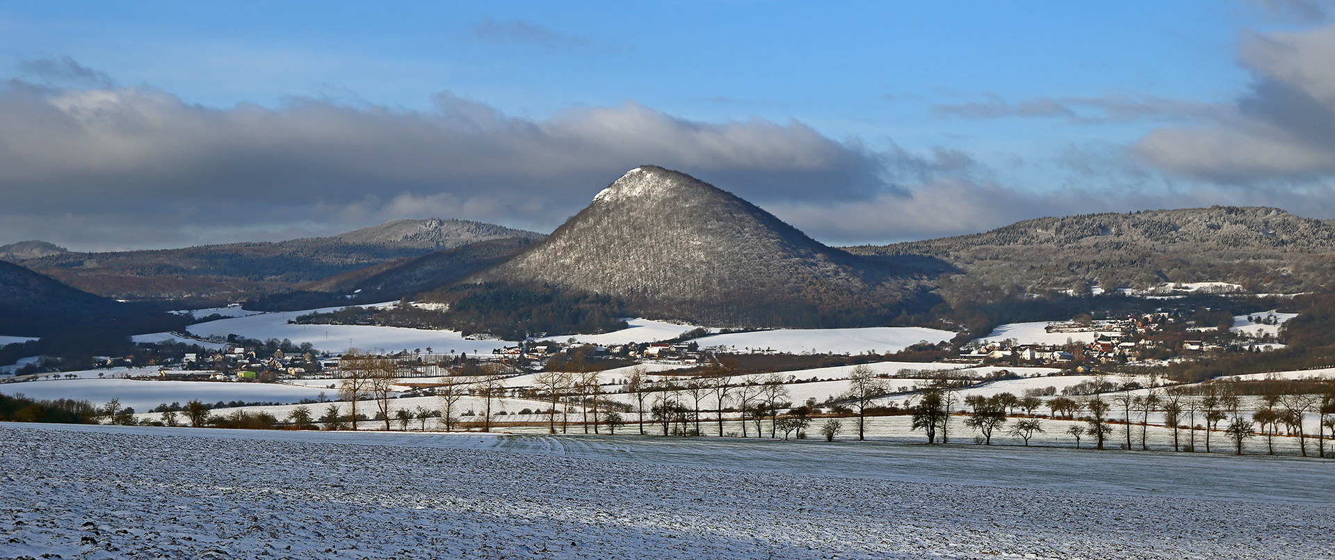 Berge im Winter Teil  2  und Lipska hora der Lippenberg war die erste Winteraufnahme...