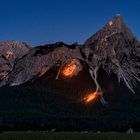 Berge in Flammen II ...