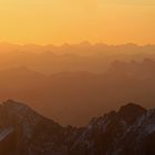 Berge in goldenem Licht I